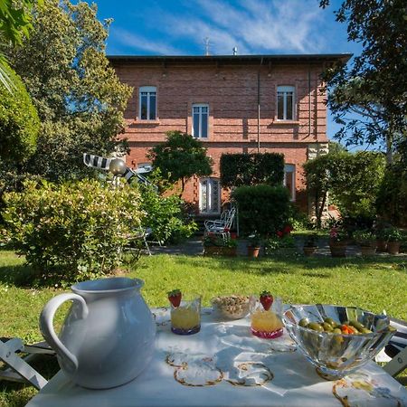 Villa Italy Marina di Pietrasanta Luaran gambar